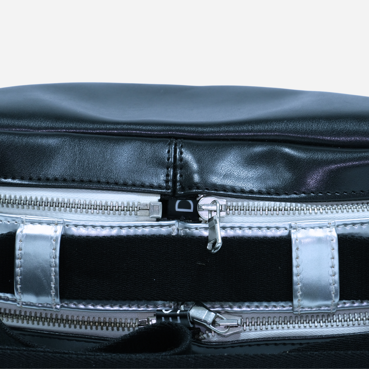 Pouch with additional band in Swarovski stones